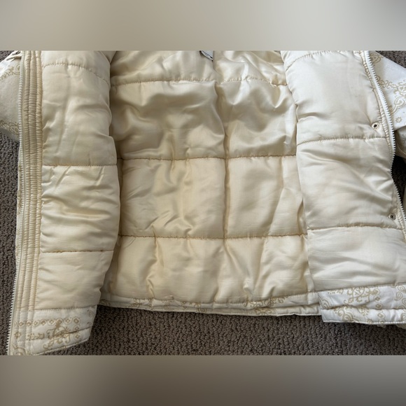 BDG Isla Printed Linen Puffer Jacket - Picture 4 of 6